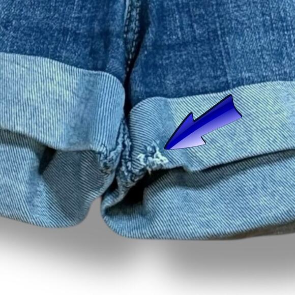 Levi’s Wedgie Short Womens Blue Faded Cuffed Denim Cutoff Size 29 - Picture 10 of 10